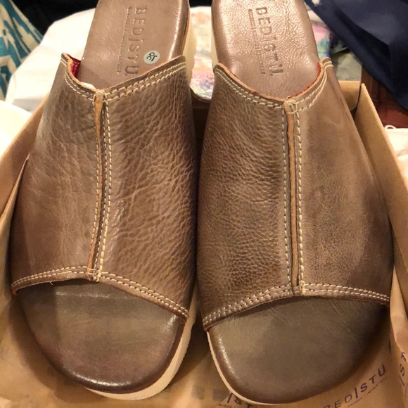 Bed Stu Shoes Bed Stu Fairlee Ii Sandals In Taupe Rustic Nwt Sz 85